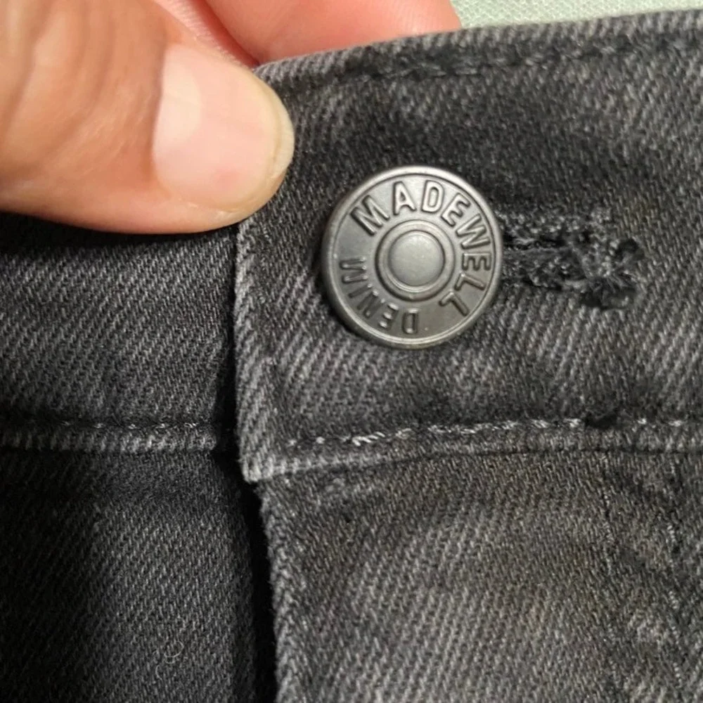 Madewell Stretch Denim Straight Mini‎ Skirt in Lunar Wash: Step-Hem Edition